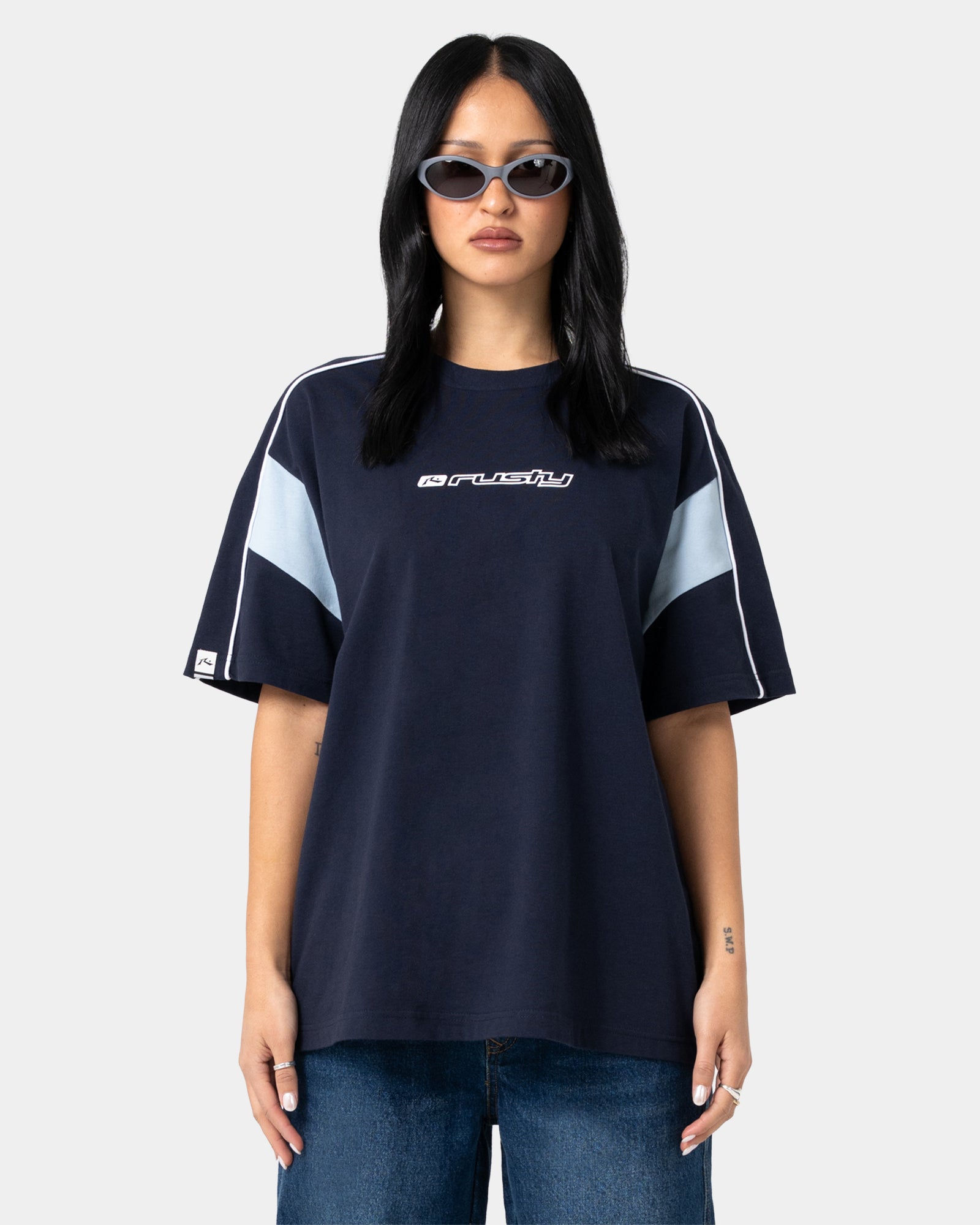 Womens New Break 220 Oversized T-Shirt