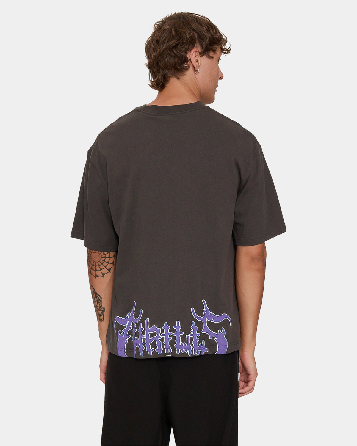 INTO THE VOID APPLIQUE OVERSIZE BOX ALBK