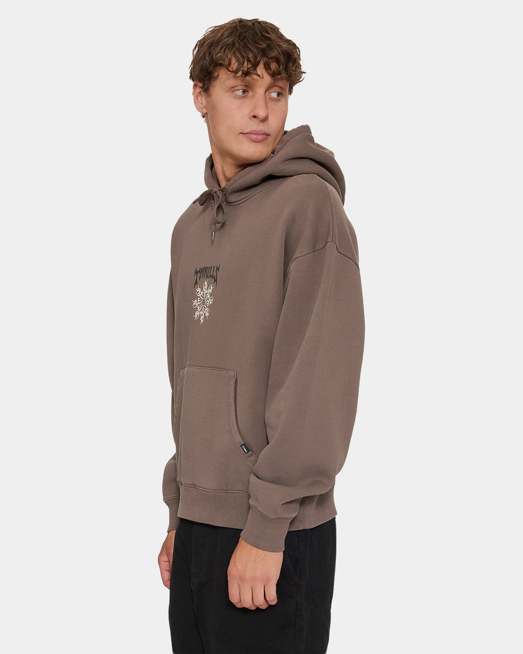 STAGGER SLOUCH PULL ON CROPPED HOOD 26