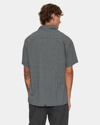 SPLIT DECISION SHORT SLEEVE CHECK S P62