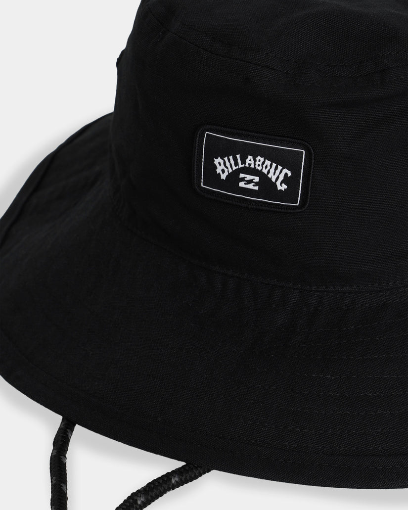 Boys 8-16 Division Revo Hat