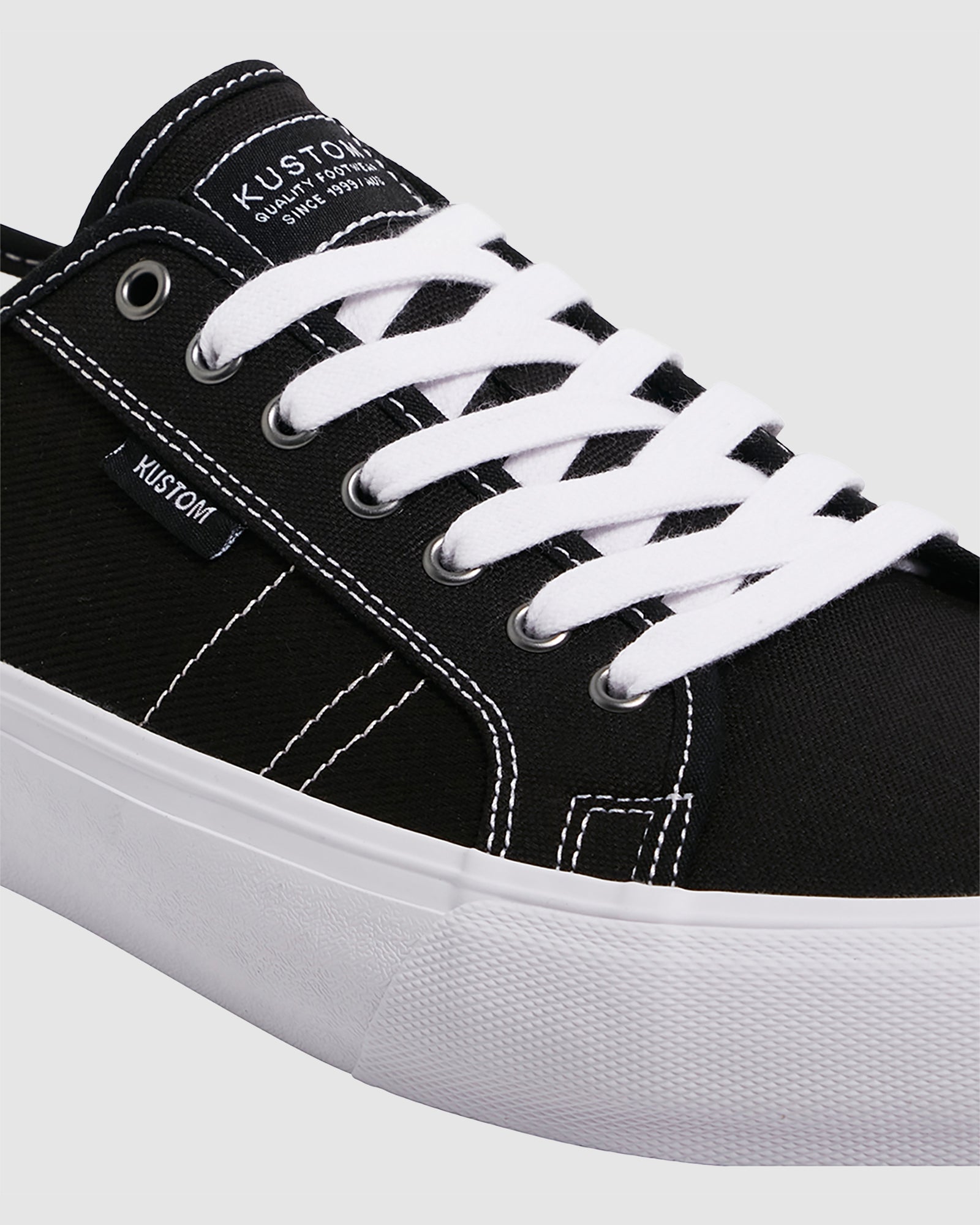 Mens World-Wide Lo Sneakers