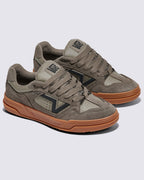 Upland Suede Bungee Cord Sneakers