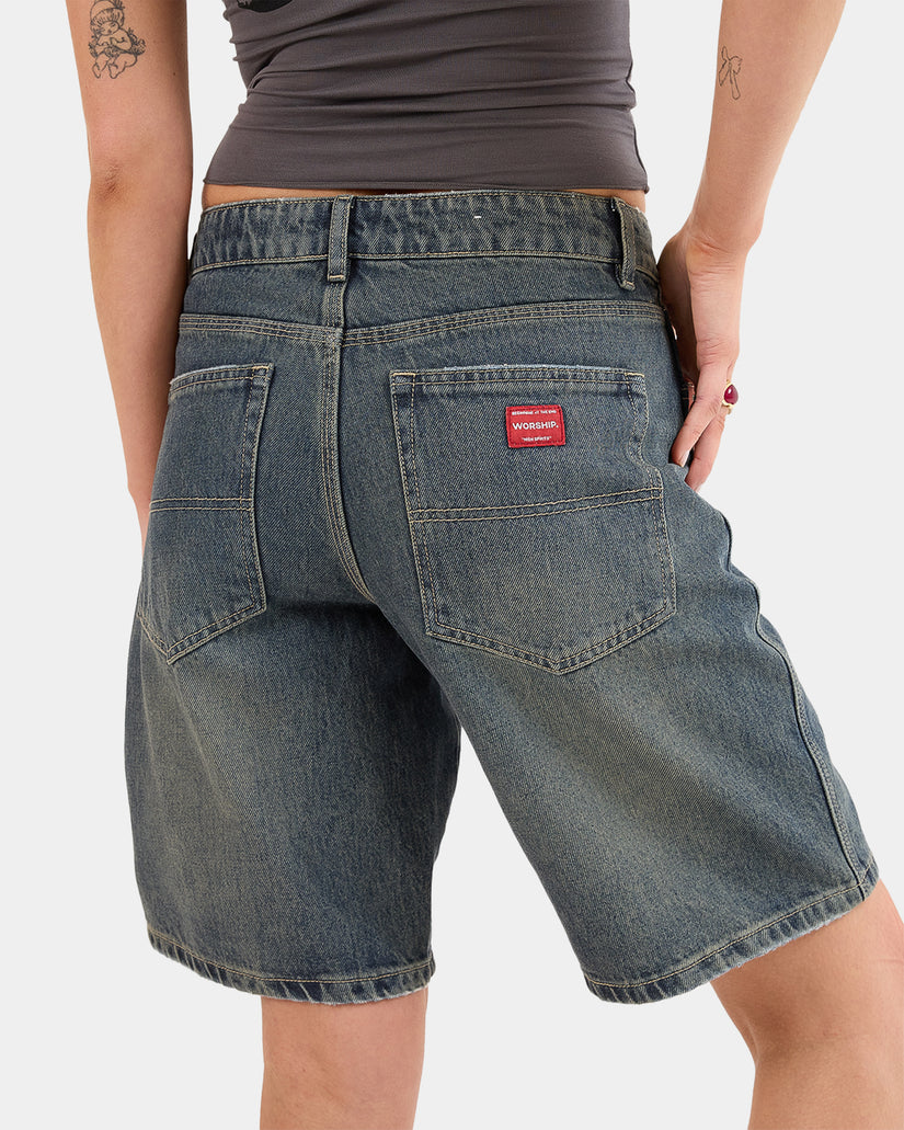 Womens Worship Sloucher Walkshorts