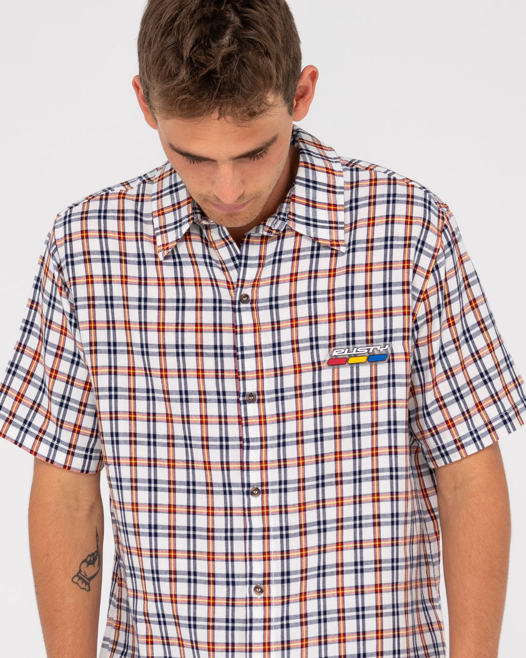 MENS BEAMA CURVED HEM SHORT SLEEVE SHIRT