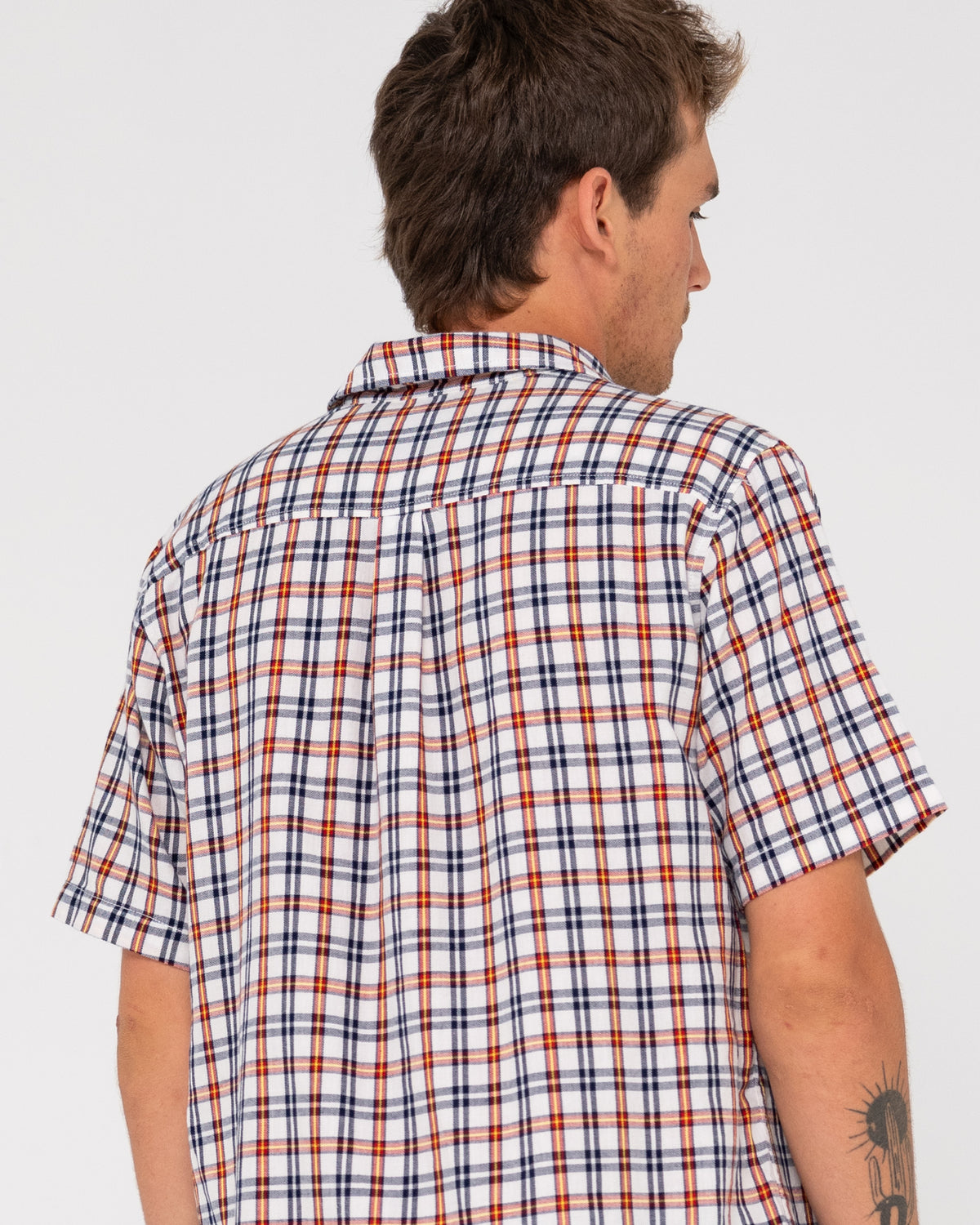 MENS BEAMA CURVED HEM SHORT SLEEVE SHIRT