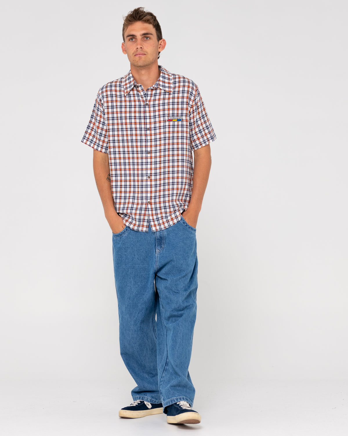 MENS BEAMA CURVED HEM SHORT SLEEVE SHIRT