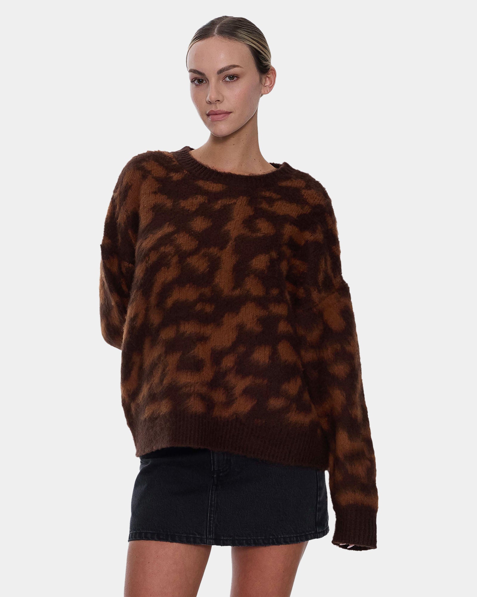 Womens Smokeform Knit Crew Neck