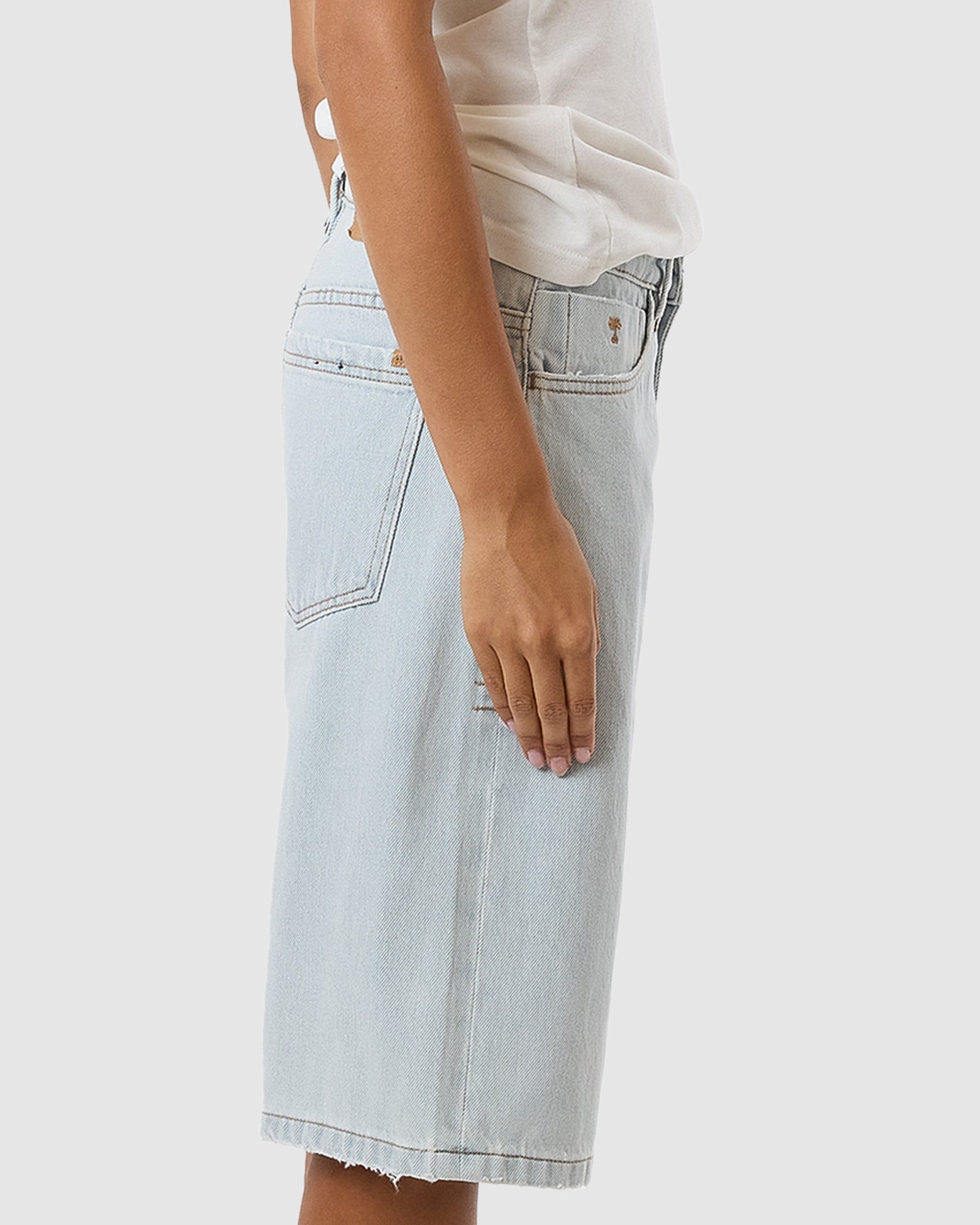 WOMENS SYD SHORTS