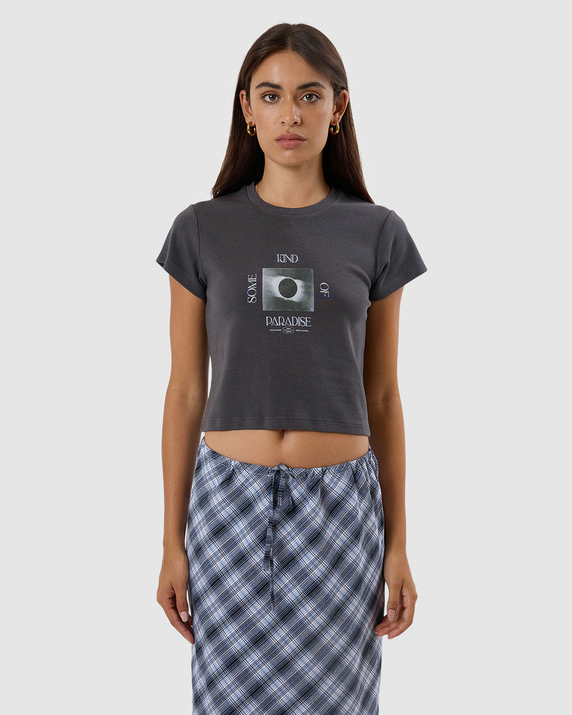 WOMENS SOLAR FLARE MINI T-SHIRT