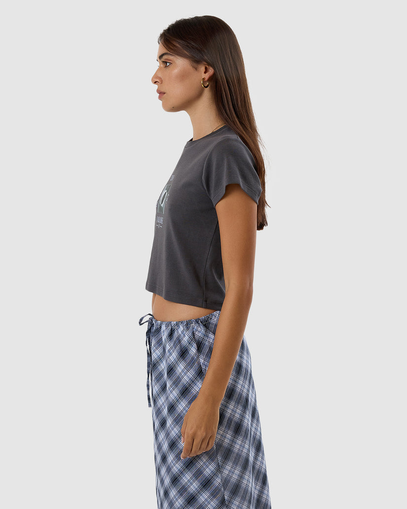 WOMENS SOLAR FLARE MINI T-SHIRT