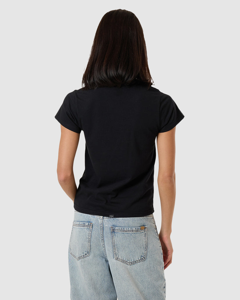 WOMENS EMBLEM OF STRENGTH EVERYDAY T-SHIRT
