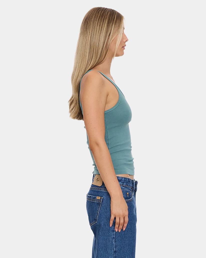 Womens Minimal Thrills Scoop Tank Top