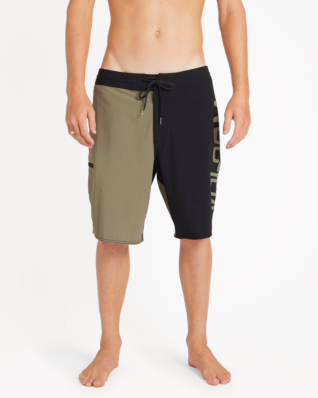 a0812302_volcom_dko_frt1