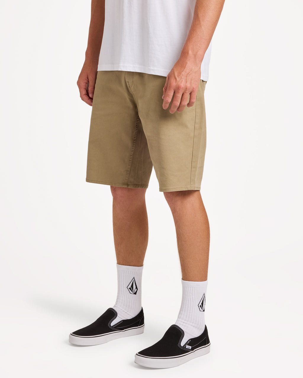 a0932402_volcom_kha_sd1