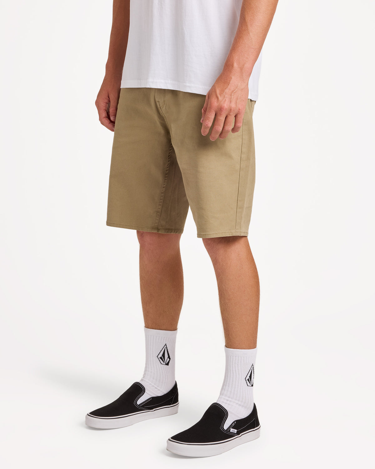 a0932402_volcom_kha_sd1