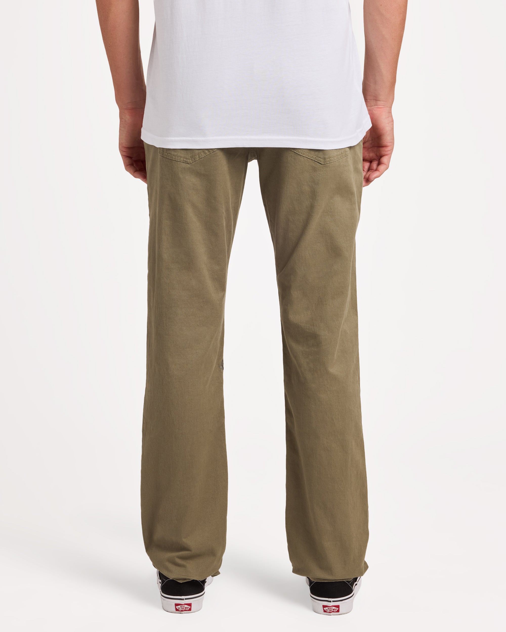 a1112308_volcom_arc_bck1
