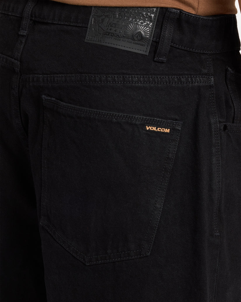 a1912612_volcom_blk_dtl1