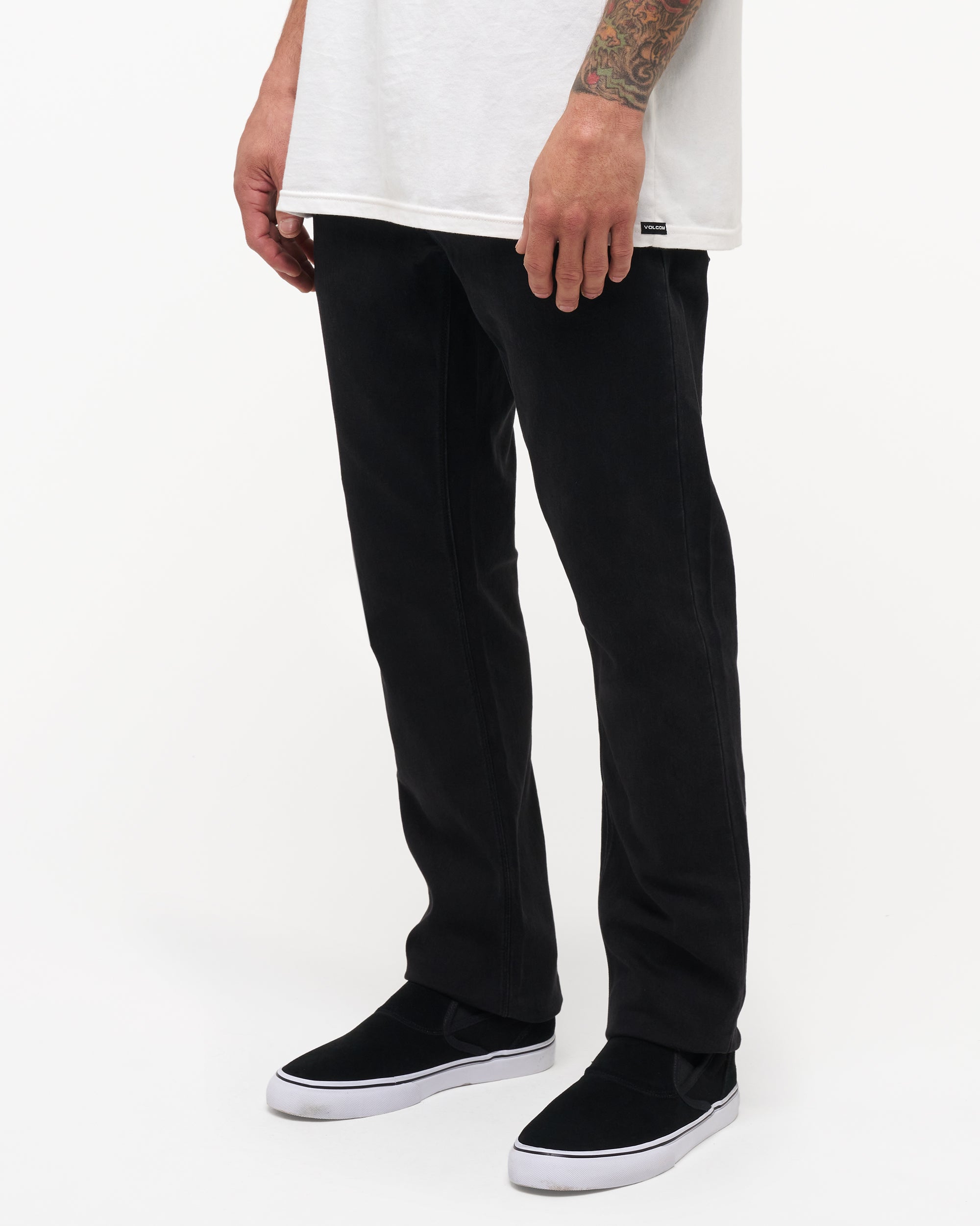 a1912616_volcom_bko_sd1