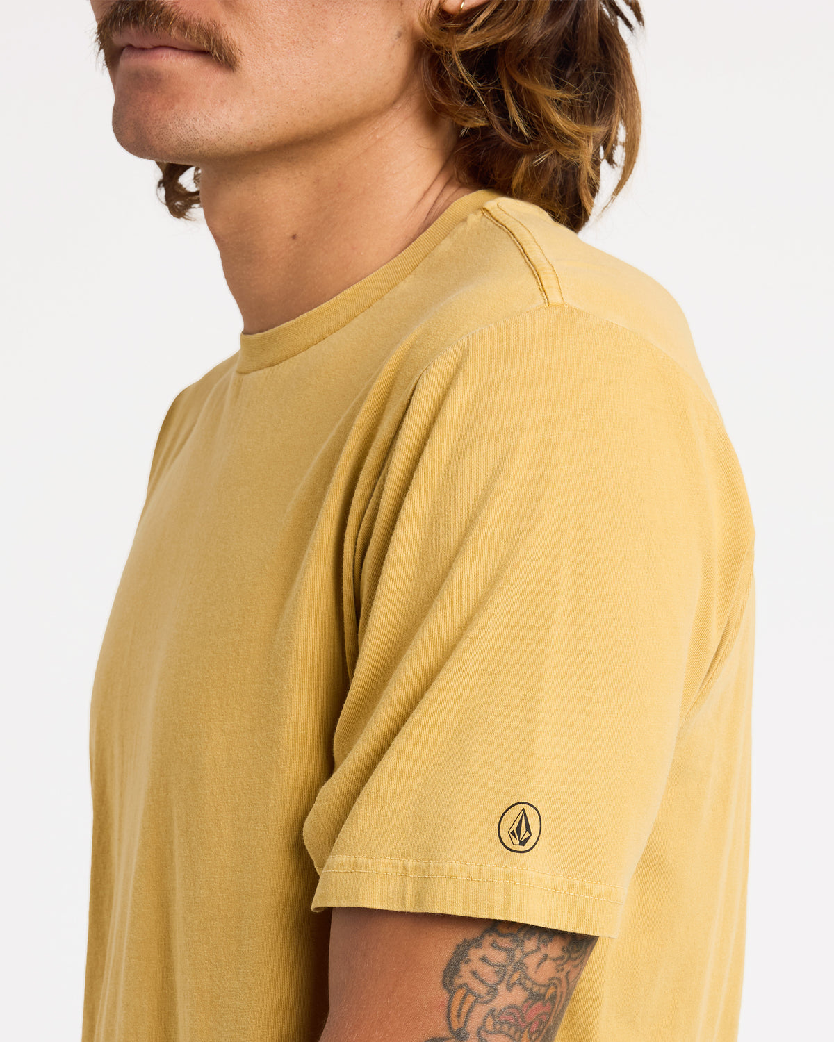 a4332473_volcom_mus_dtl1