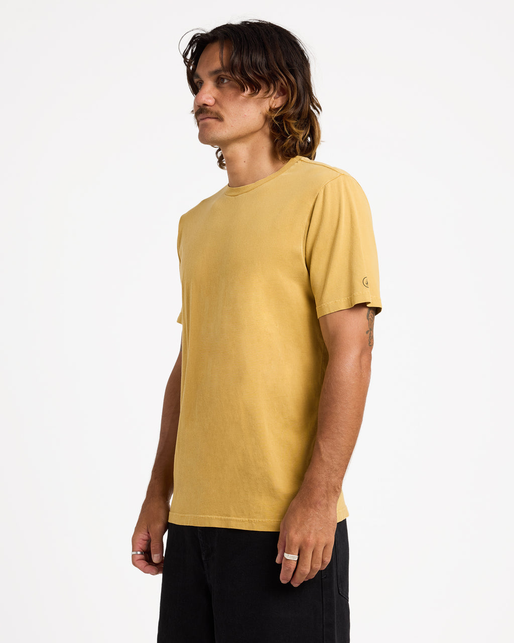 a4332473_volcom_mus_sd1