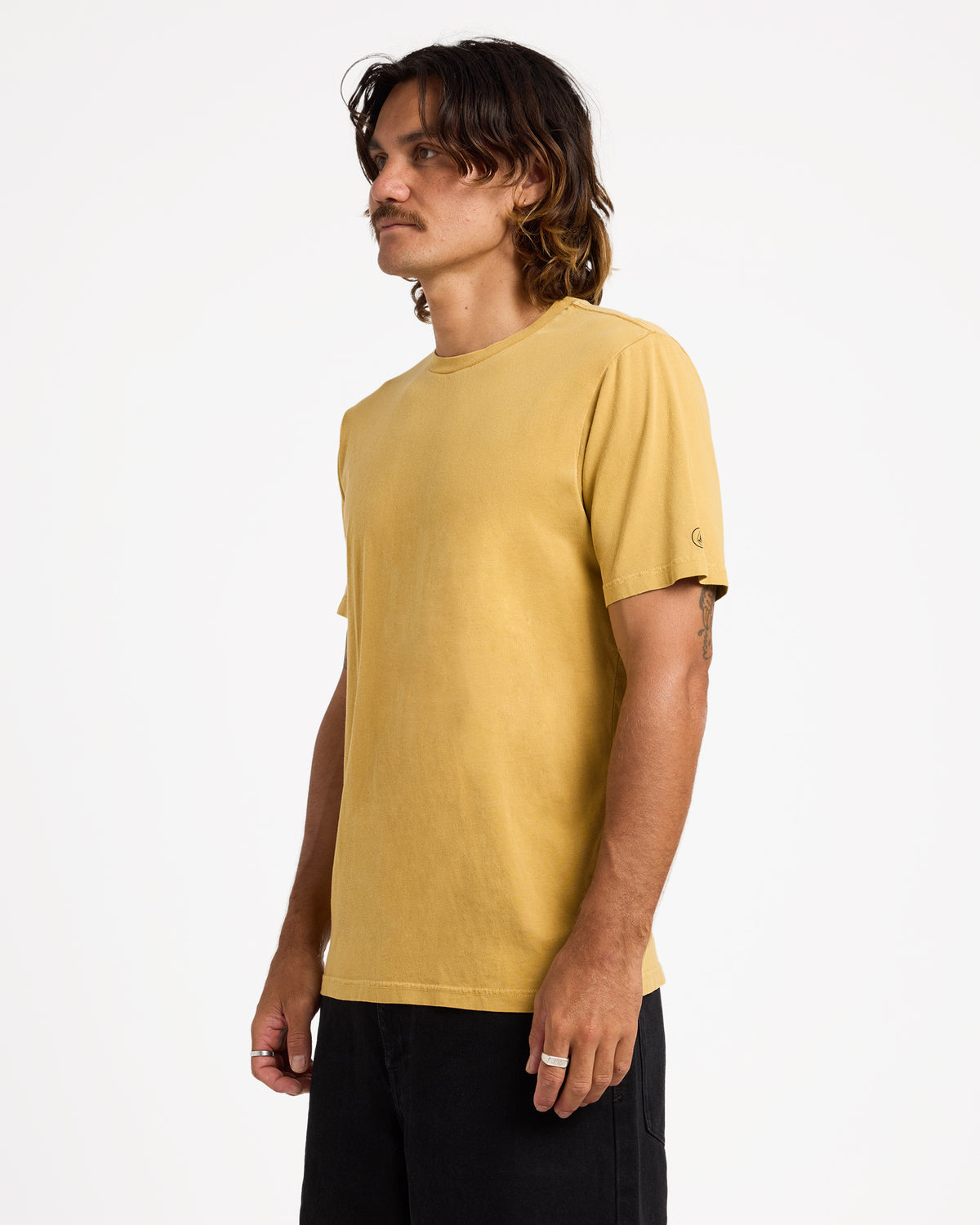 a4332473_volcom_mus_sd1