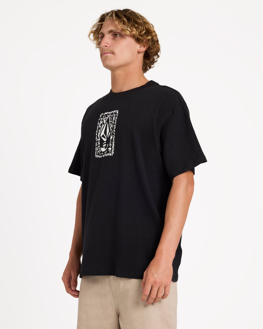 a4342402_volcom_blk_sd1