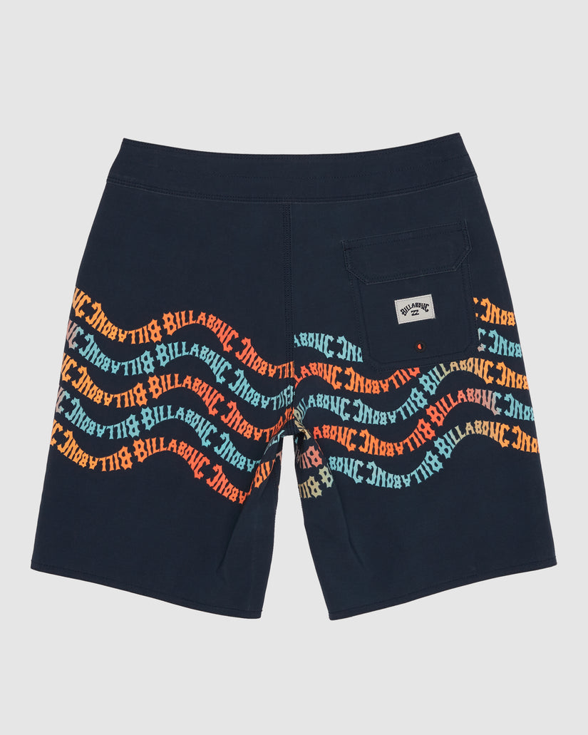 Boys 8-16 Sundays Pro Boardshorts