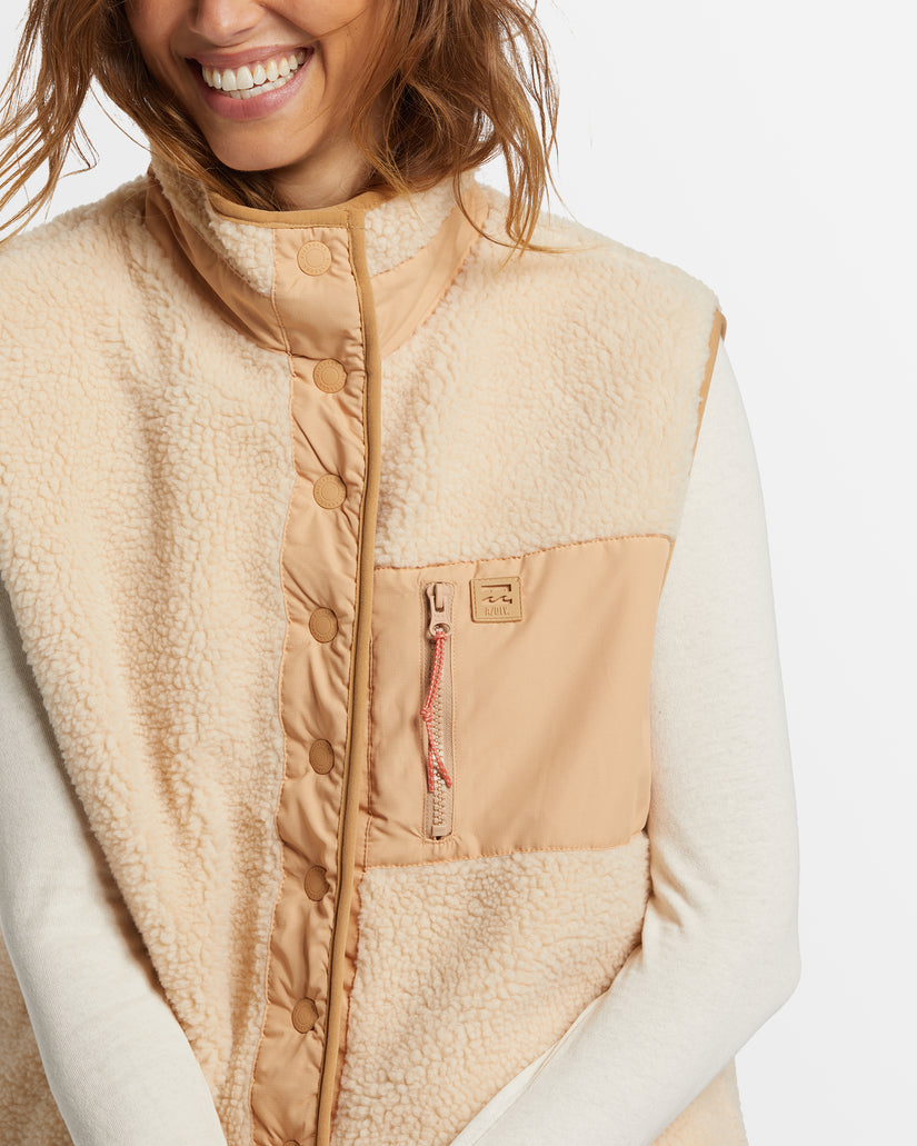 Womens Hike Up Sherpa Vest