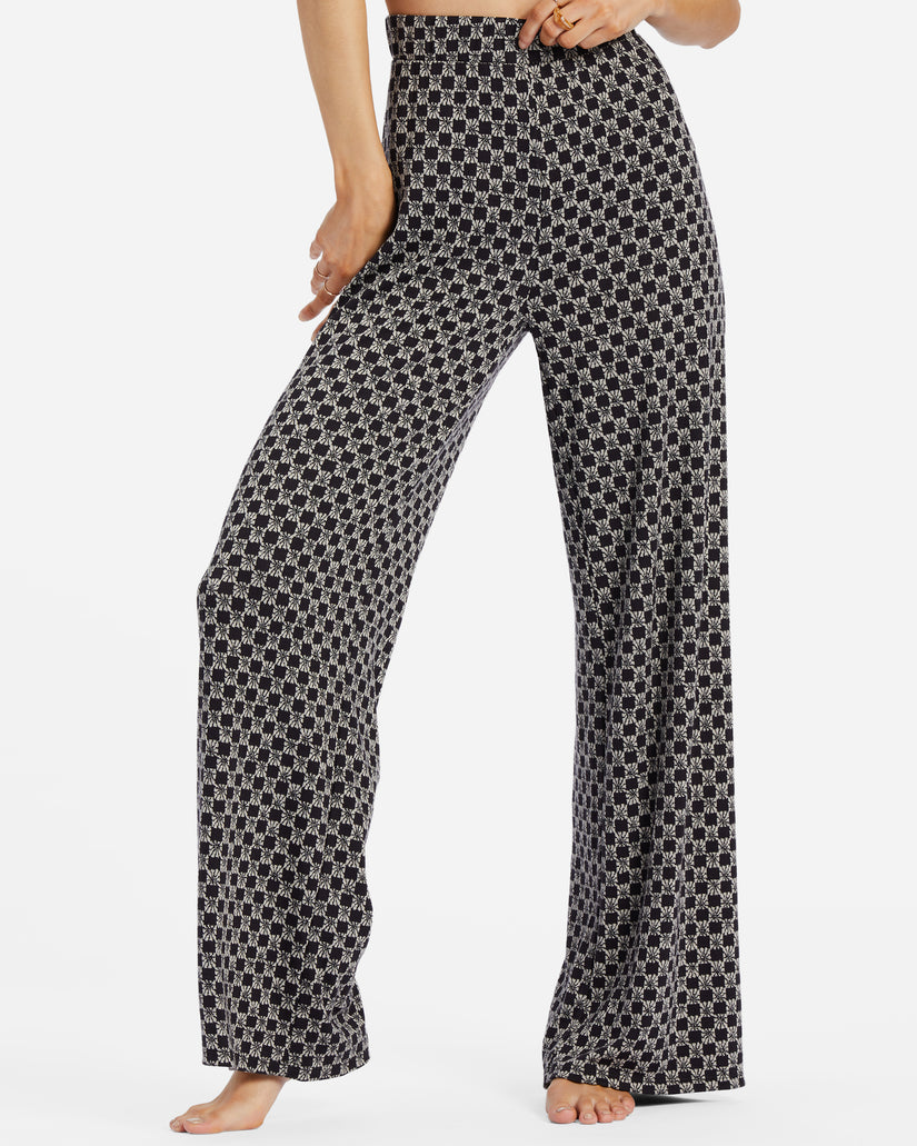 Womens Checked Out Pants