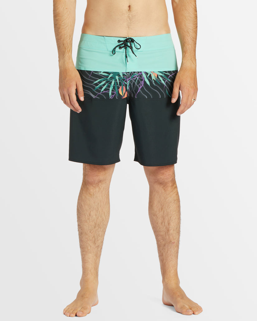 Mens Tribong Pro Boardshorts