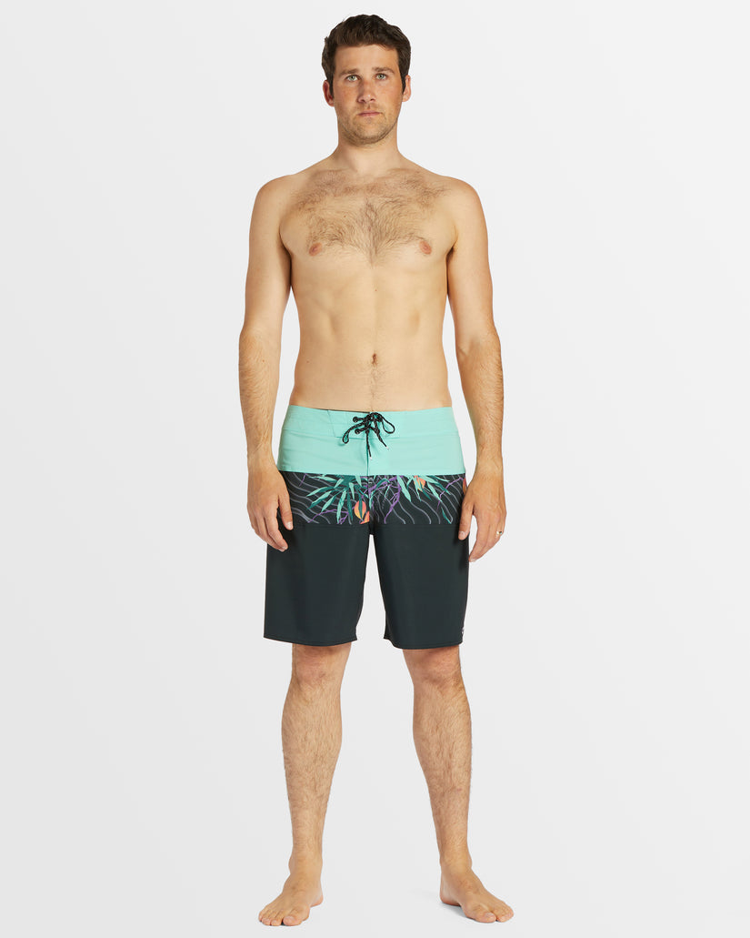 Mens Tribong Pro Boardshorts