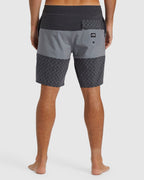 Mens Throw On 19" Boardshorts