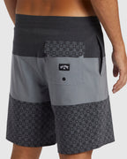Mens Throw On 19" Boardshorts
