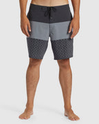 Mens Throw On 19" Boardshorts