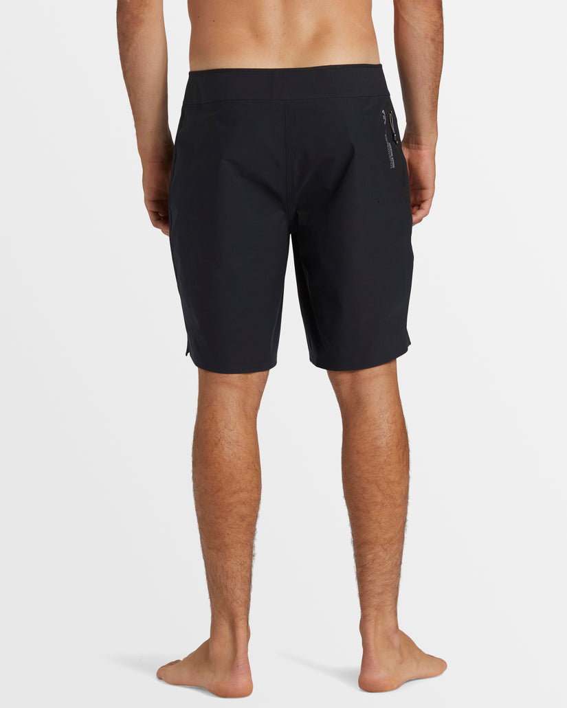 Mens Boat Trip Pro 18" Boardshorts