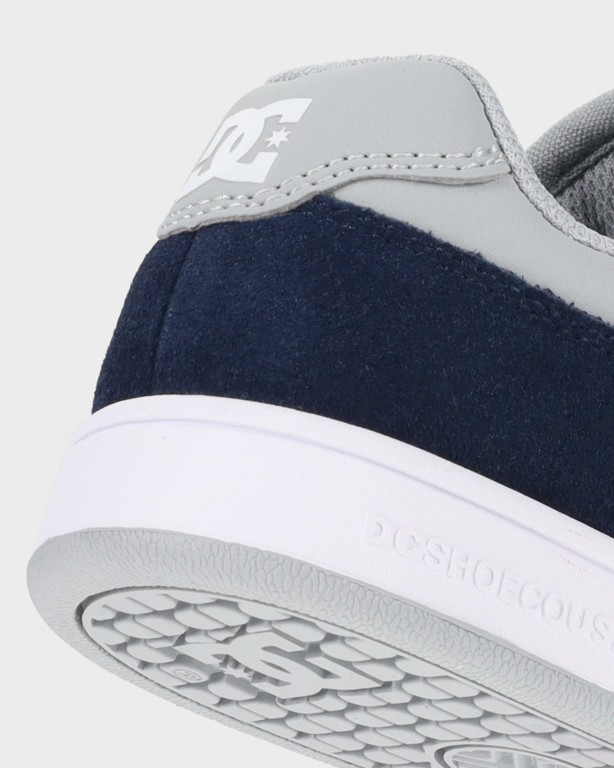 Boys 4-16 Manteca 4 V Skate Shoes
