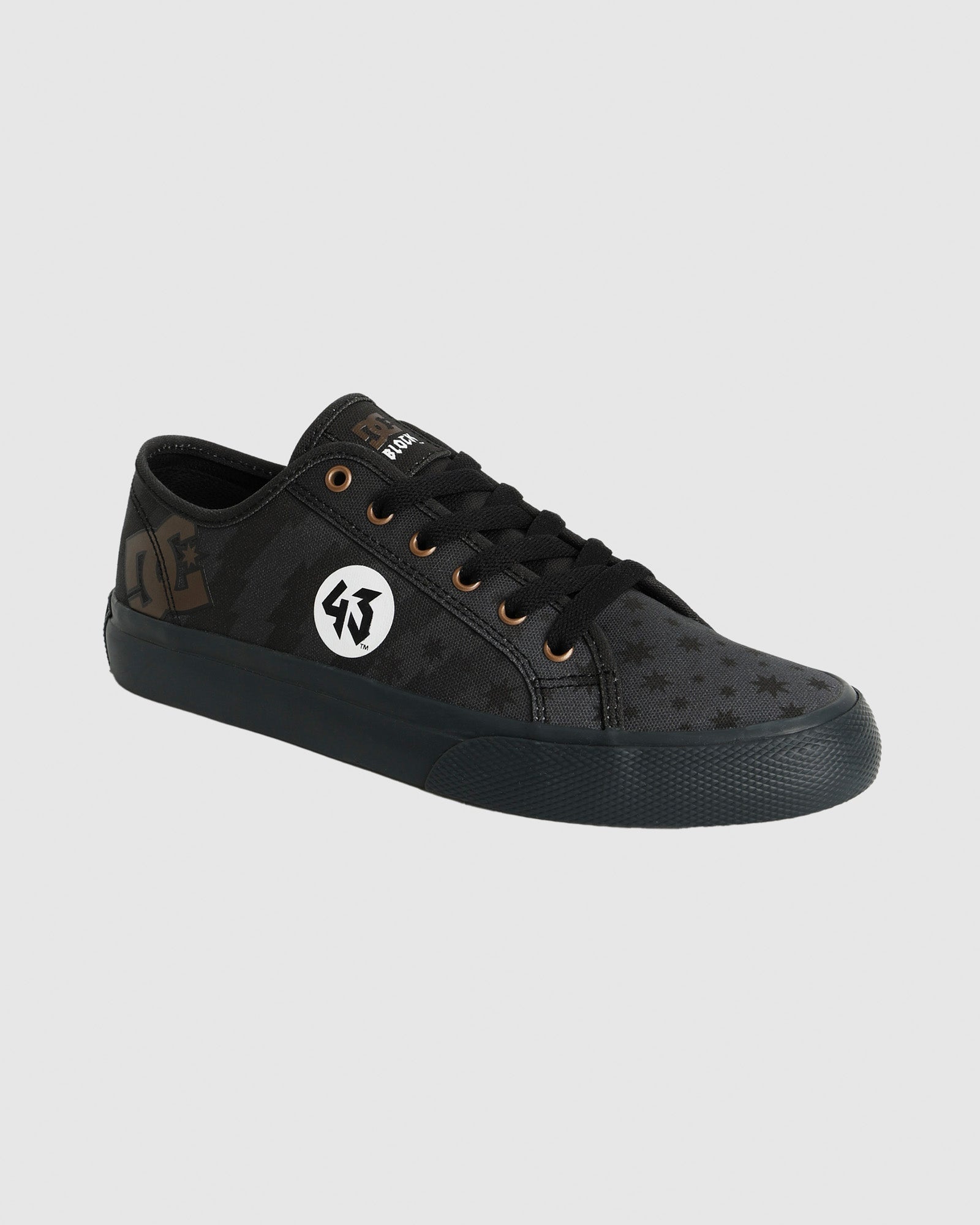 Mens Manual Skate Shoes