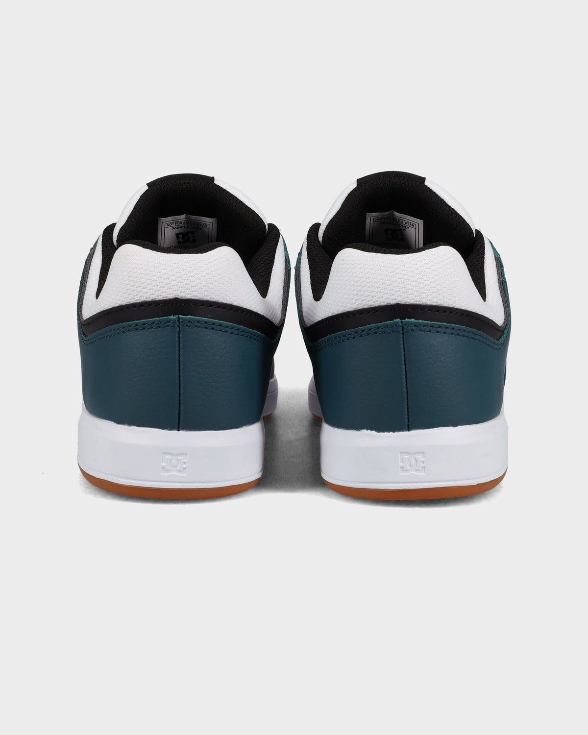 DC SHOES CURE