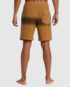 Mens Surfsilk Street Trunk 18" Boardshorts