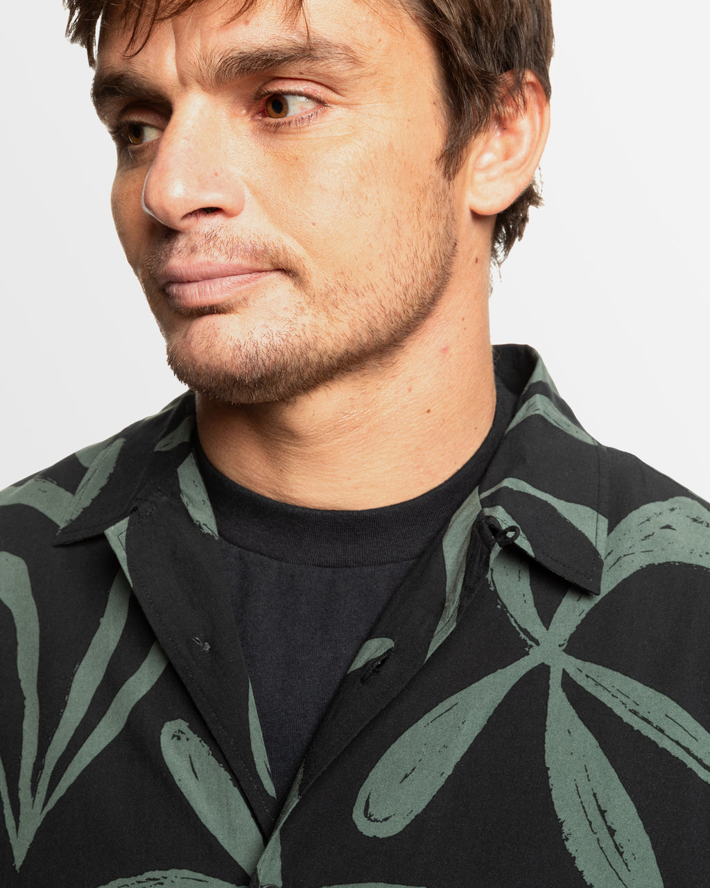 Mens Abstract Island Short Sleeve Shirt