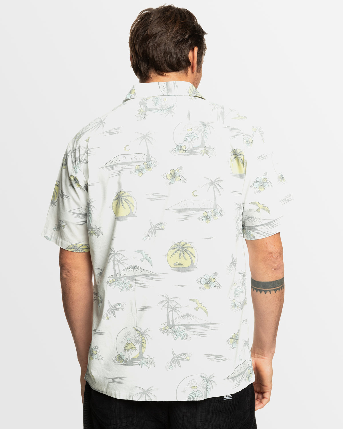Mens DNA Destination Island Short Sleeve Shirt