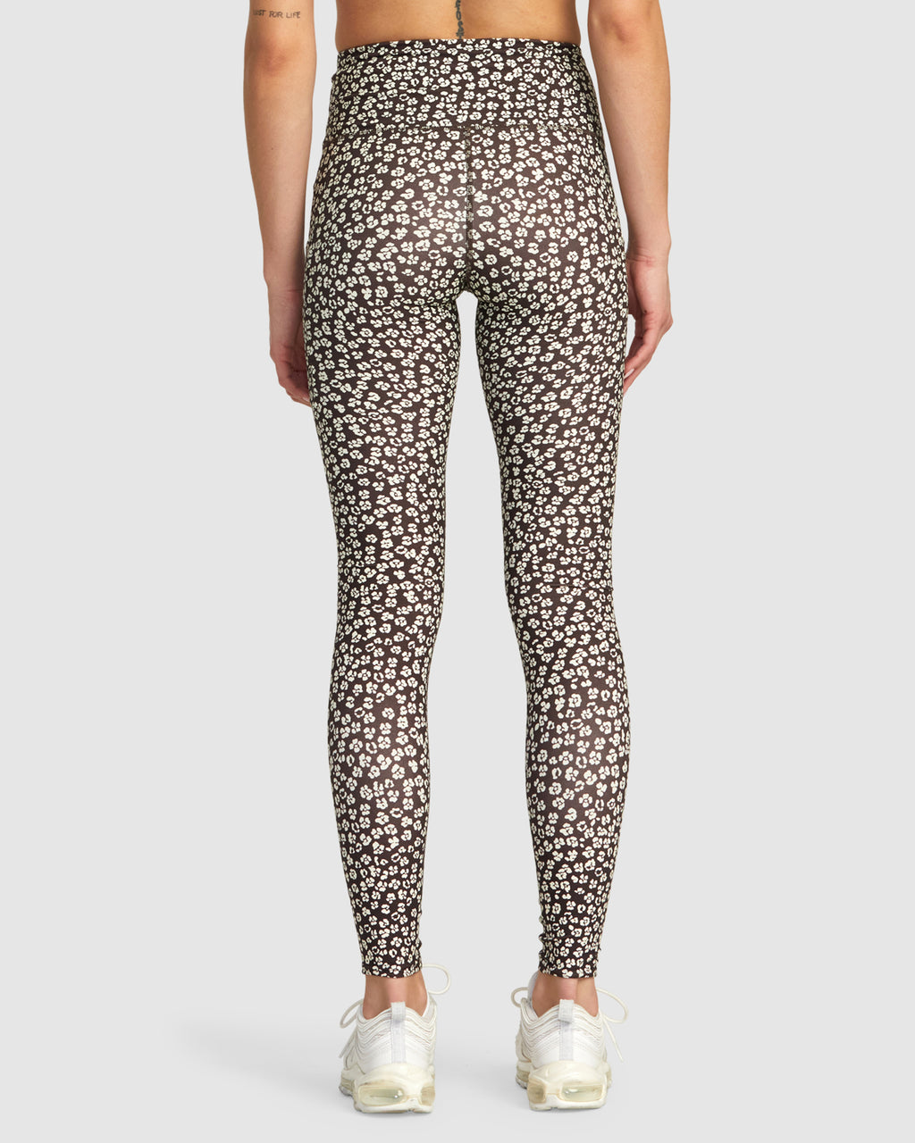 Womens VA Essential Pocket Legging II