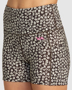 Womens VA Essential Pocket Short II