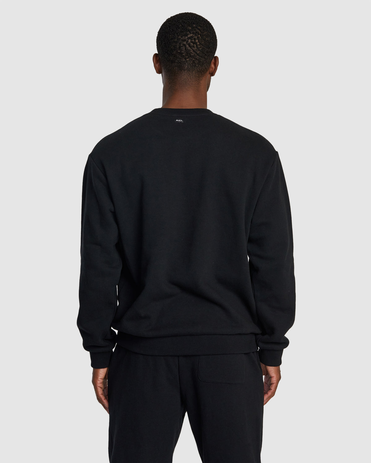 Mens VA Essential Crew Neck