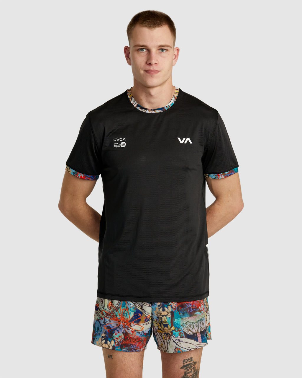 SAGE VAUGHN RVCA RUNNER SS