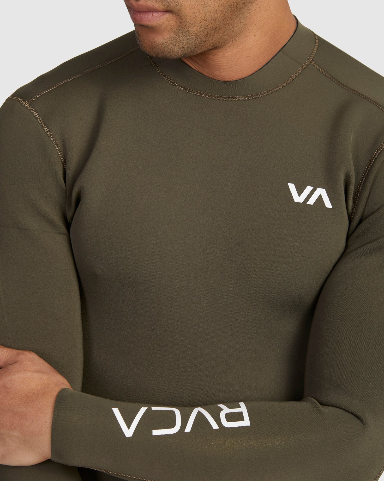 【MT】RVCA 5/4 BALANCE CHEST ZIP FULLSUIT MT】RVCA 5/4 BALANCE CHEST ZIP FULLSUIT RVCA Balance Wetsuit