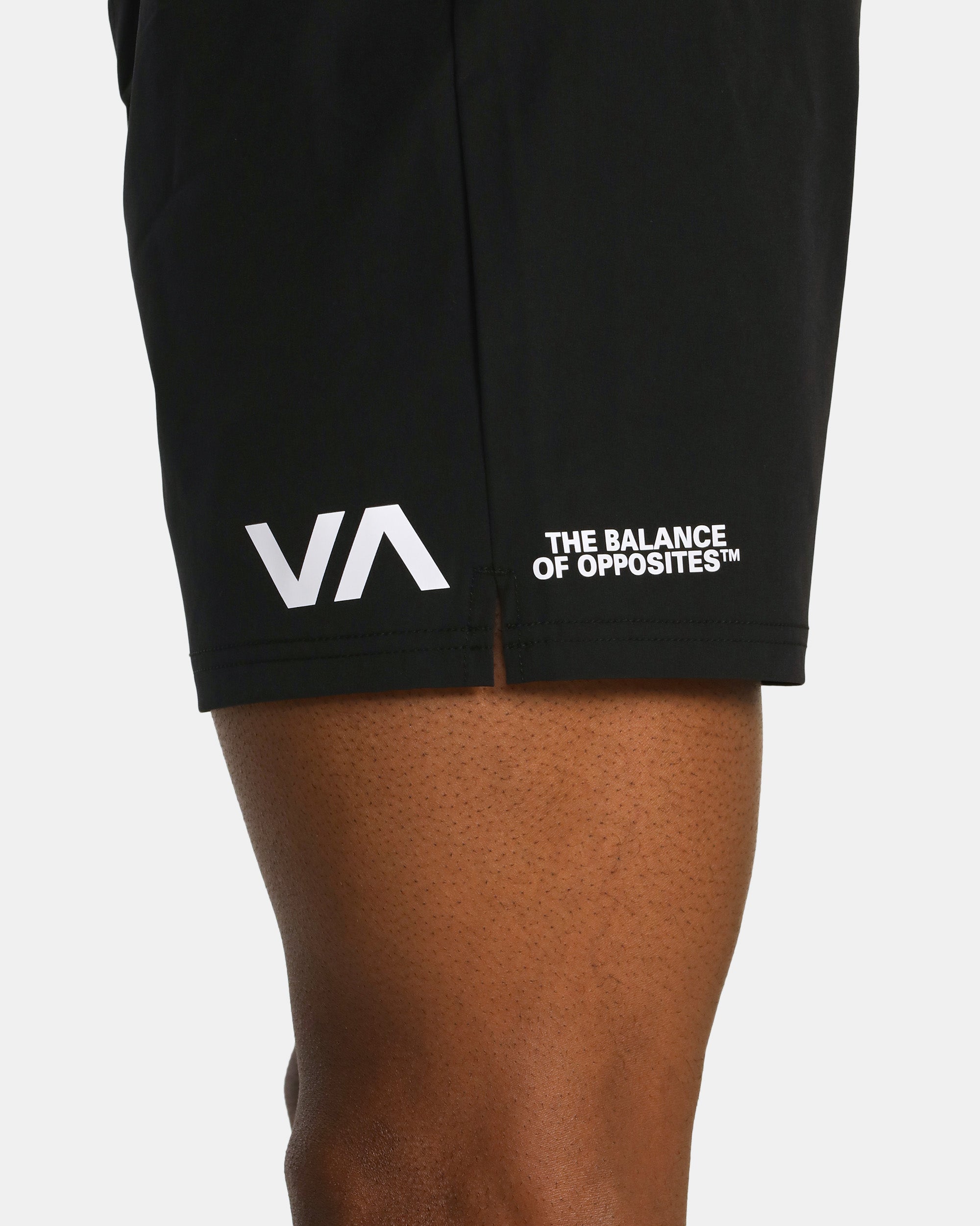 UVYWS00154-BLK