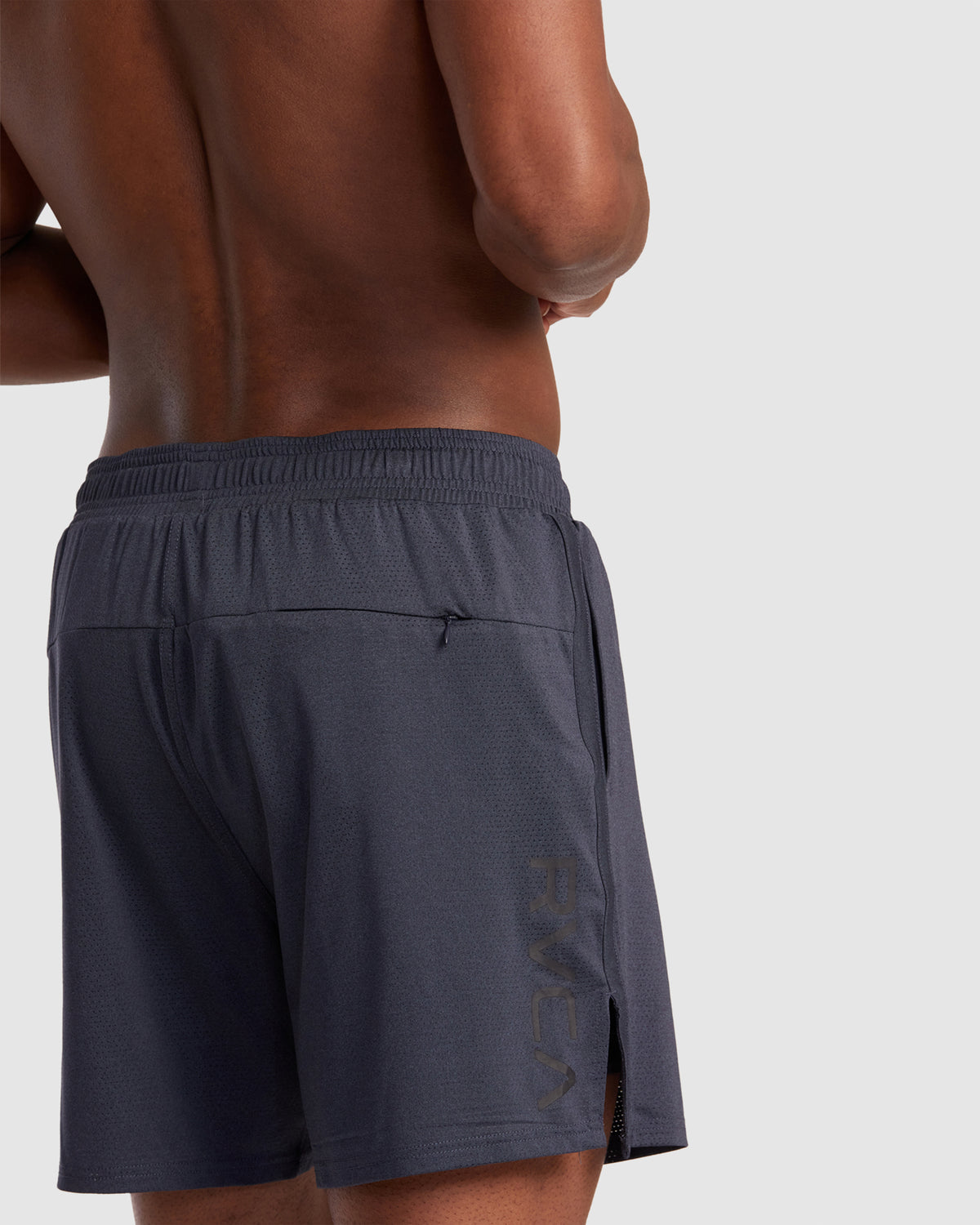 SPORT VENT SHORT 16
