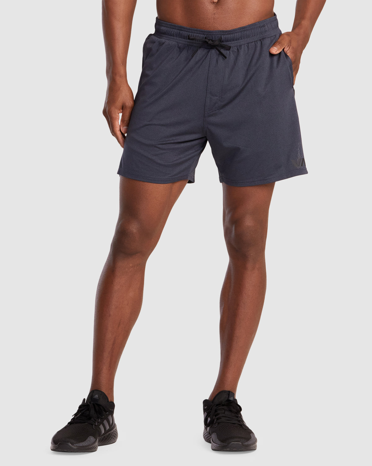 SPORT VENT SHORT 16